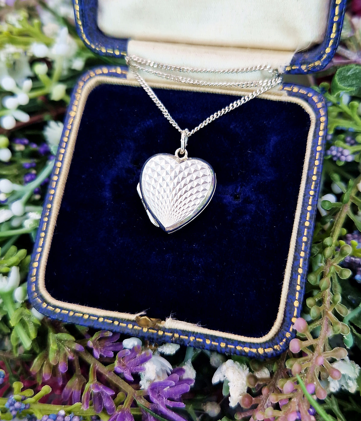 Antique Art Deco Sterling Silver Diamond Cut Checkered Love Heart Locket Pendant Necklace