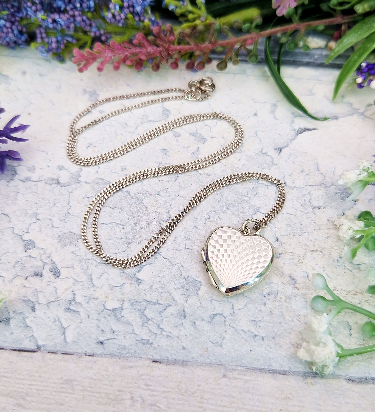 Antique Art Deco Sterling Silver Diamond Cut Checkered Love Heart Locket Pendant Necklace