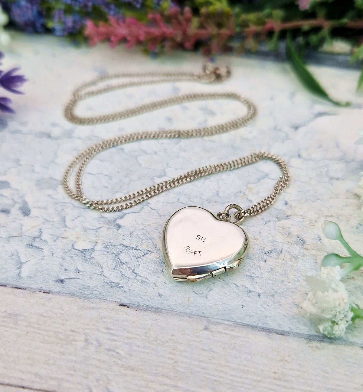 Antique Art Deco Sterling Silver Diamond Cut Checkered Love Heart Locket Pendant Necklace