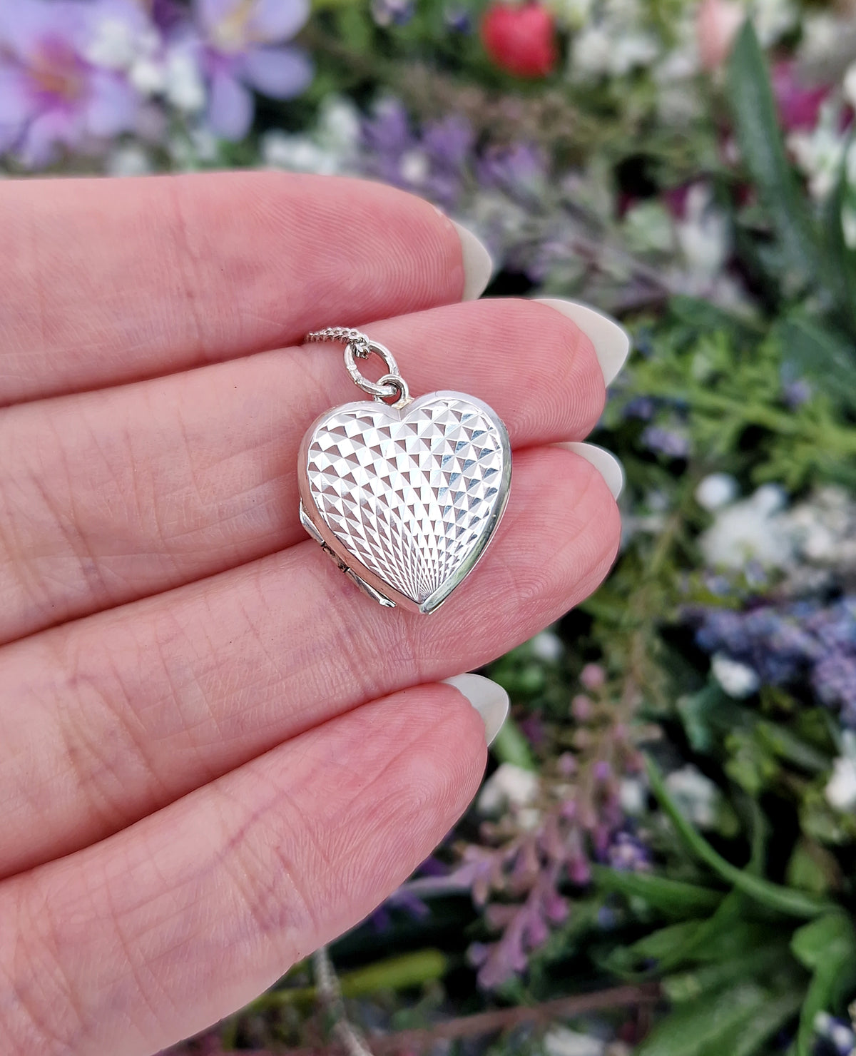 Antique Art Deco Sterling Silver Diamond Cut Checkered Love Heart Locket Pendant Necklace