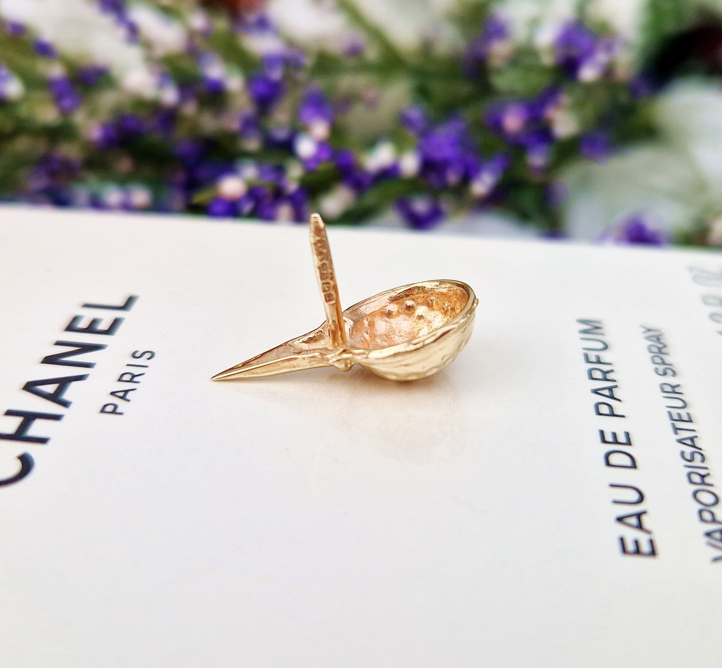 Vintage 1990 9ct Yellow Gold Tie Tack Pin Shaped Like Golf Ball and Tee