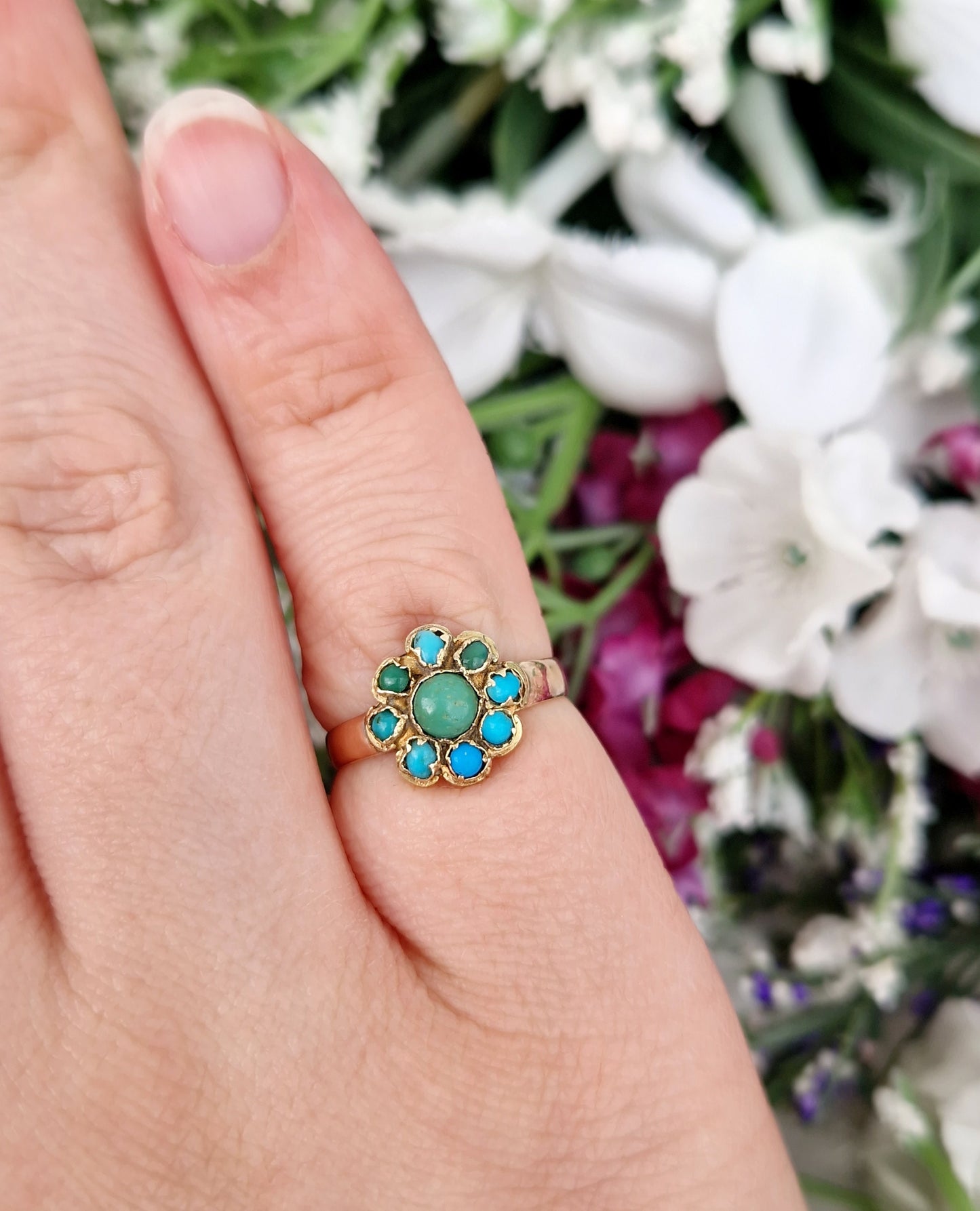 Antique Victorian 9ct Gold Ornate Turquoise Cabochon Daisy Cluster Ring / Size K or 5.5