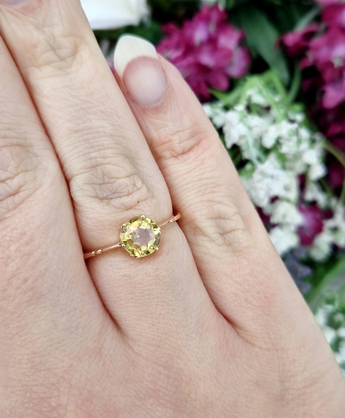 Antique Edwardian 9ct Yellow Gold Sperssartite Garnet Solitaire Ring / Size R or 9