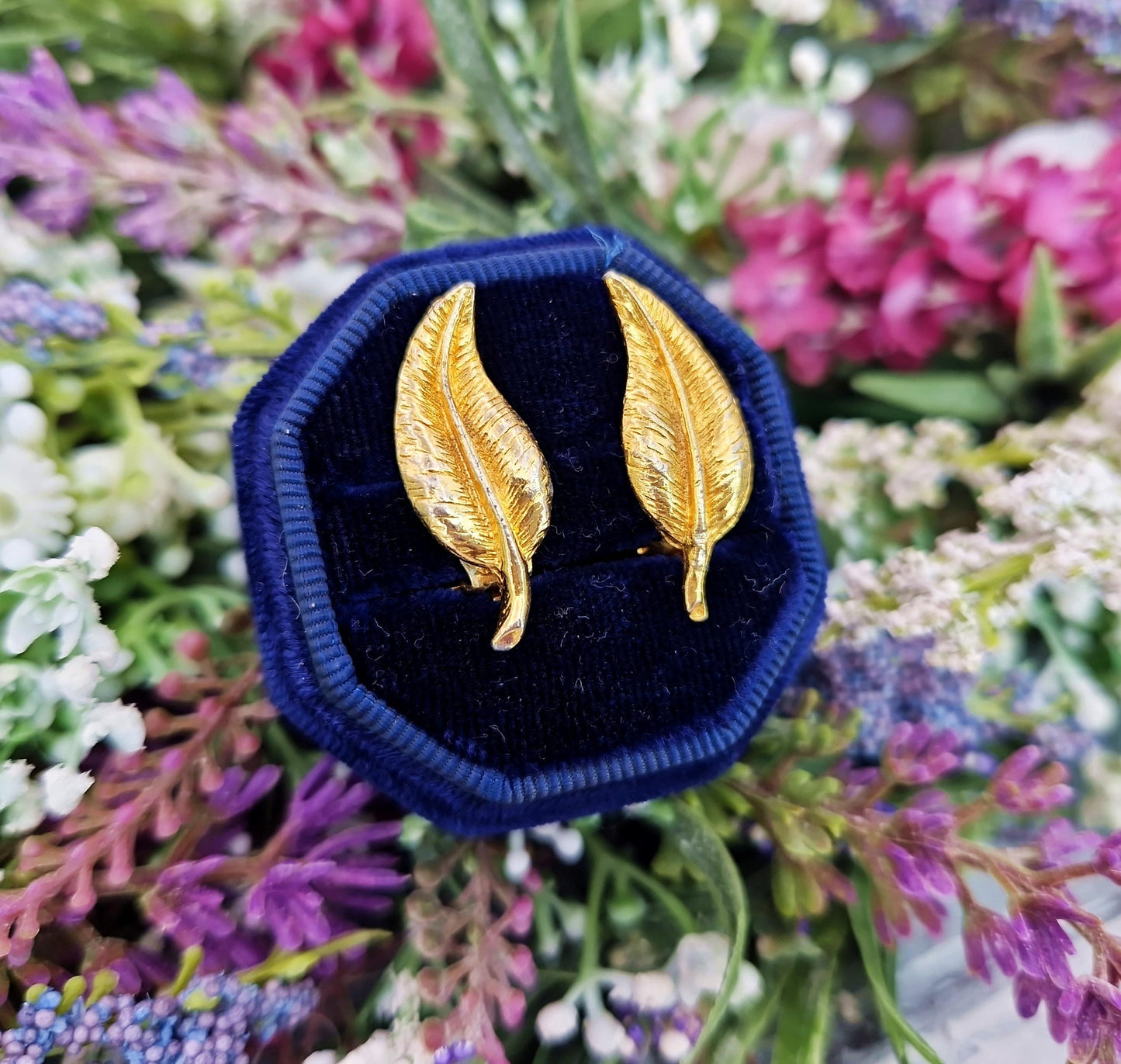 Vintage Gold Plated Retro Bird or Angel Feather Detailed Clip On Earrings