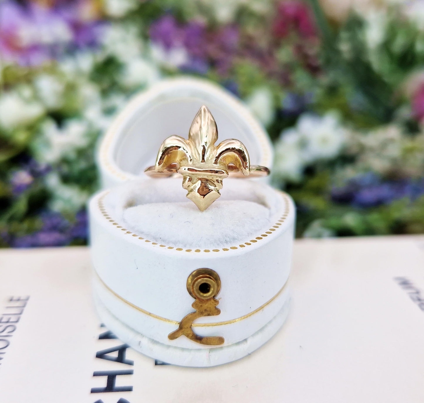 Antique Victorian 9ct Yellow Gold Fleur-de-lis Conversion Ring / Size J or 5
