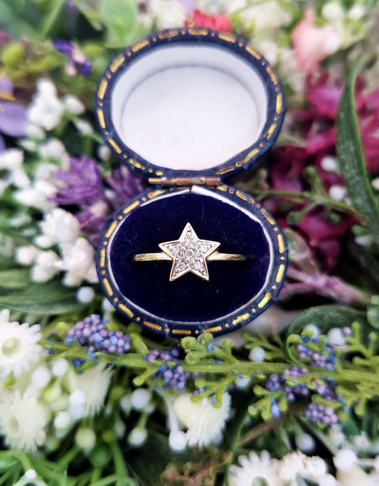 Vintage 9ct Yellow Gold Diamond Star Cluster Ring / Size L 1/2 or 6.25