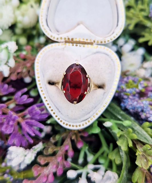 Vintage Art Deco 9ct Yellow Gold Crimson Red Oval Glass Solitaire Ring / Size G or 3.75