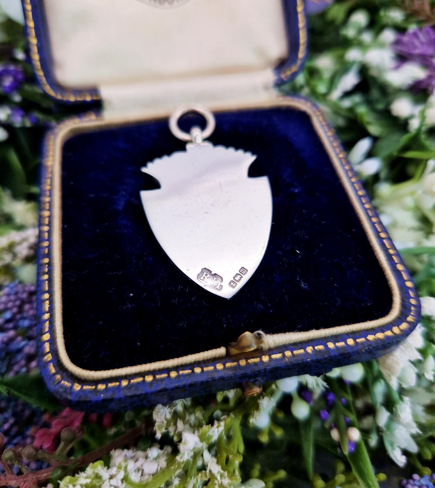 Antique Edwardian 1911 Hallmarked Sterling Silver Engraved Ornate Shield Pendant / Fob 6.2grams